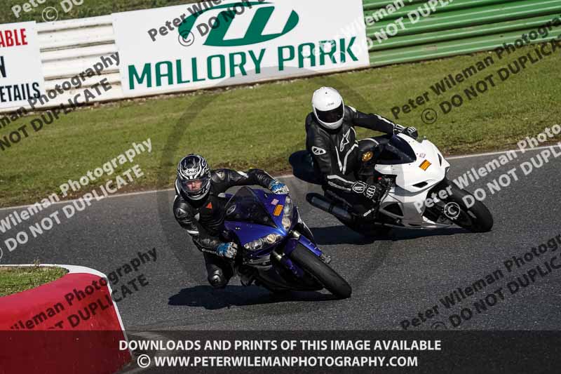 enduro digital images;event digital images;eventdigitalimages;mallory park;mallory park photographs;mallory park trackday;mallory park trackday photographs;no limits trackdays;peter wileman photography;racing digital images;trackday digital images;trackday photos